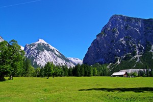 Von der Kaiserburg ins Karwendel :: Neue Radtour in Bayern